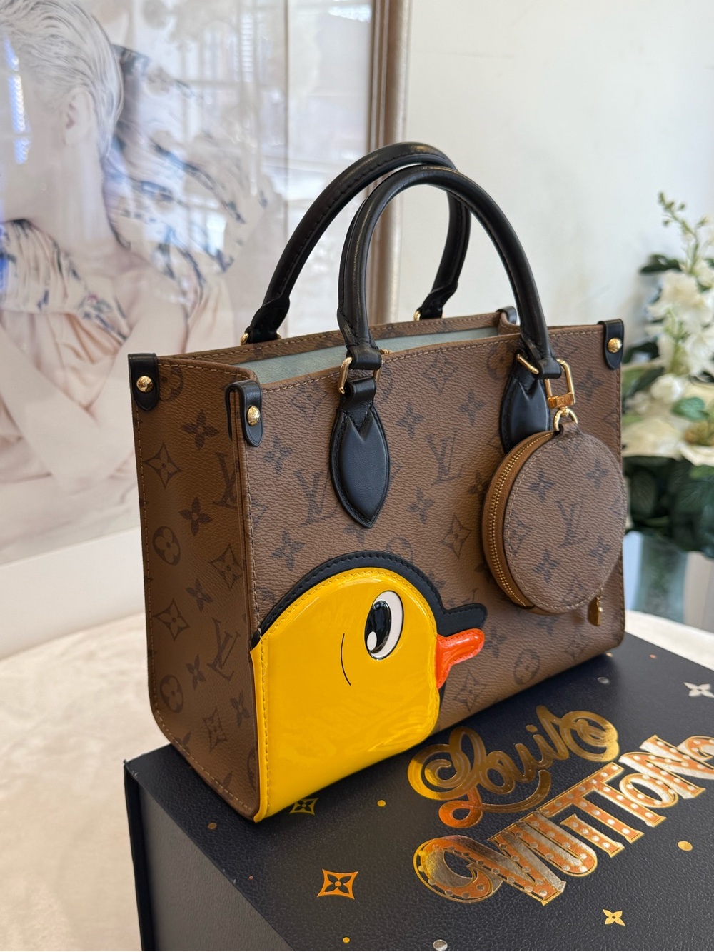 Louis Vuitton x Sun Yitian OnTheGo PM bag - Picture 2 of 14